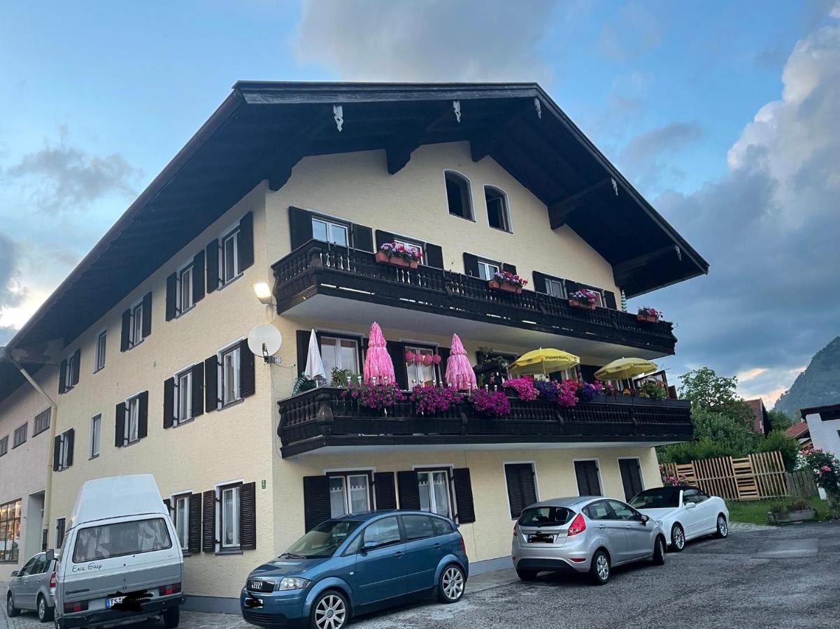 Kleines Nest Mit Bergblick Apartment Unterwossen Bagian luar foto