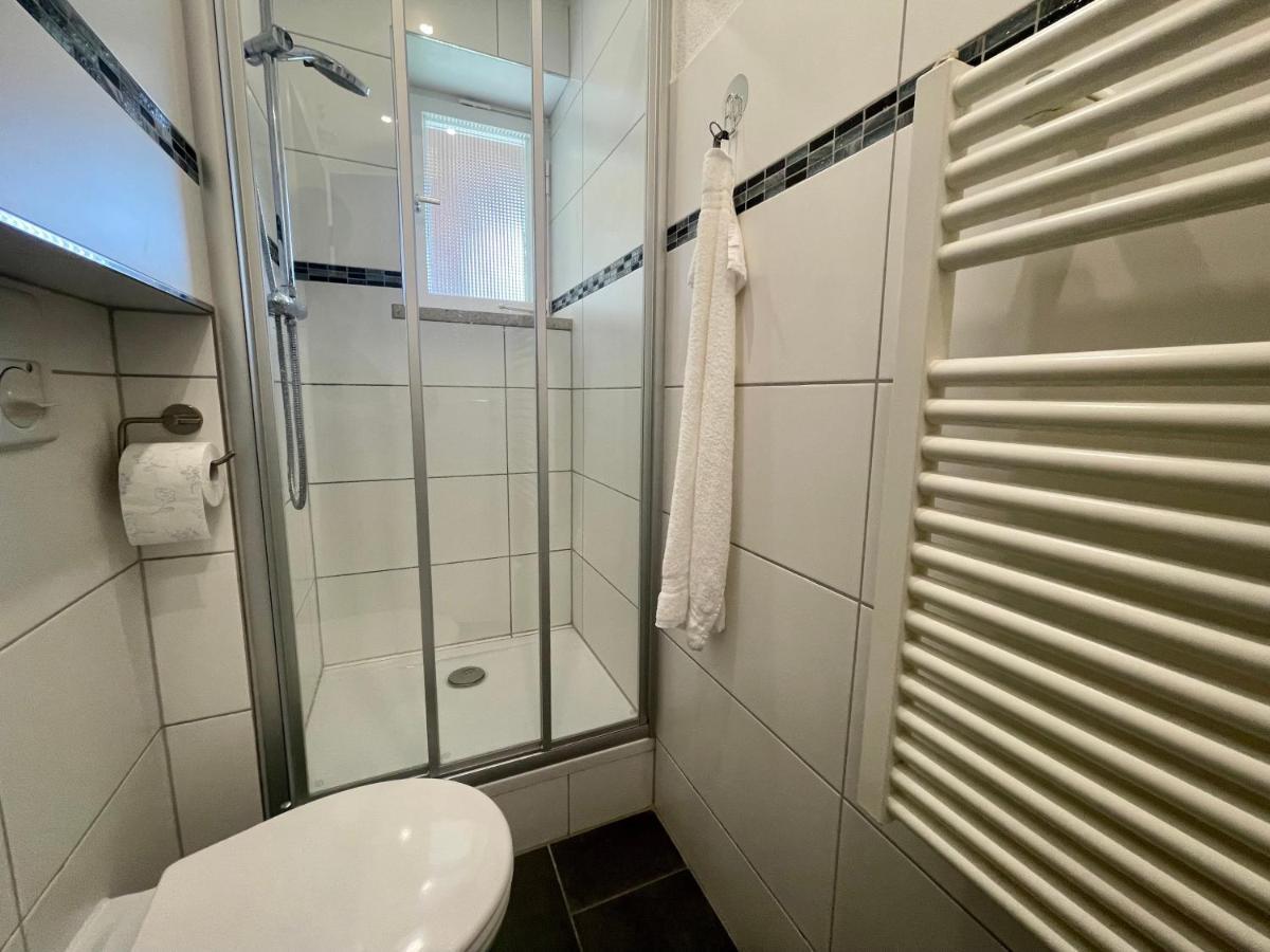 Kleines Nest Mit Bergblick Apartment Unterwossen Bagian luar foto