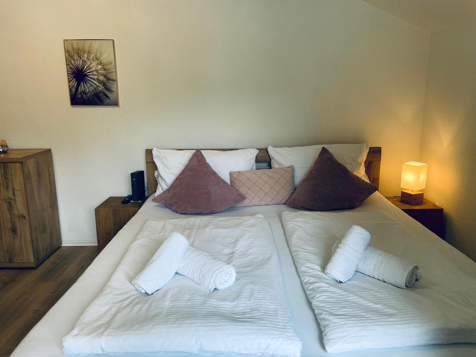 Kleines Nest Mit Bergblick Apartment Unterwossen Bagian luar foto
